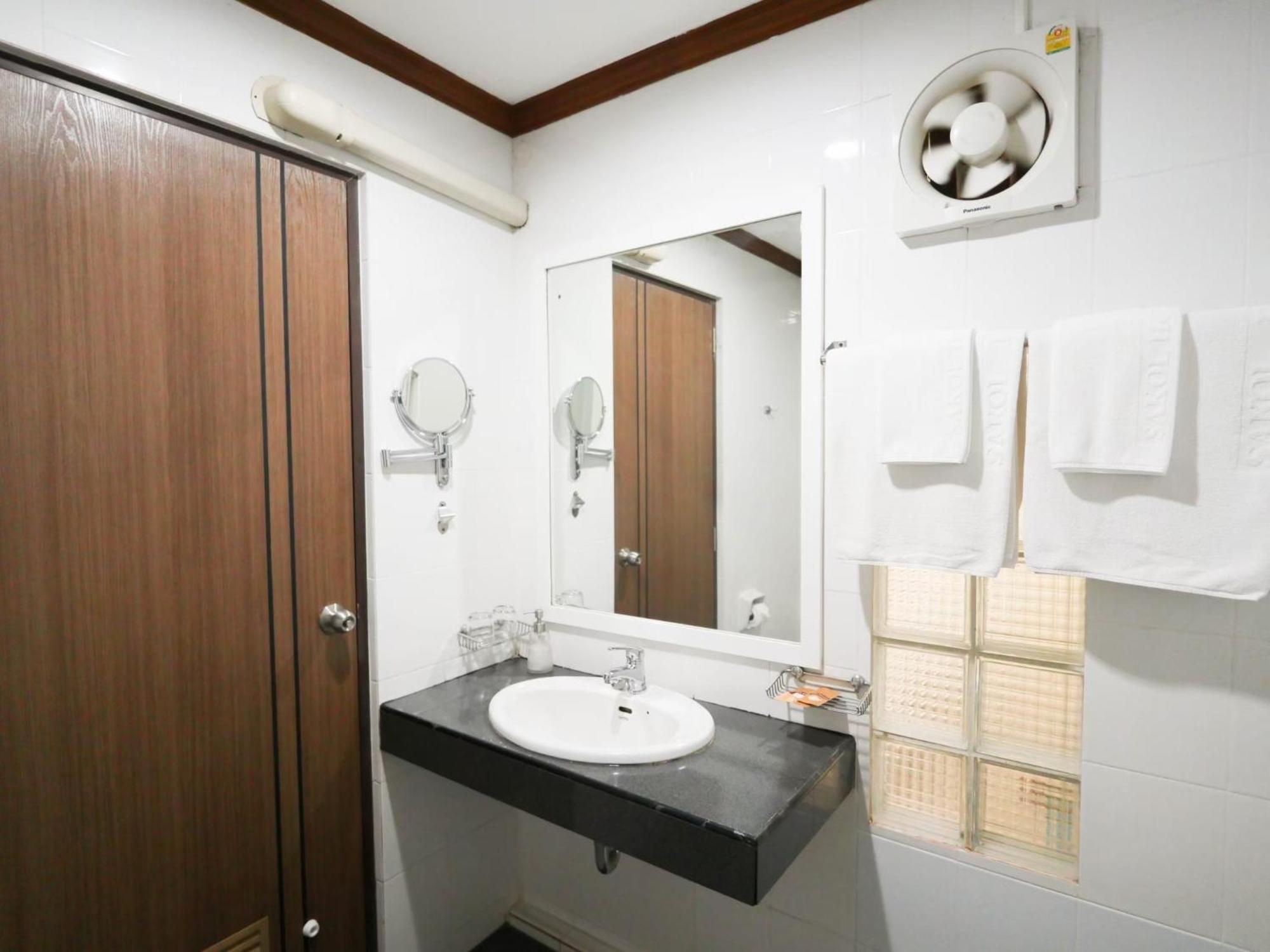 Sakol Hotel Hat Yai Exteriör bild